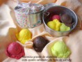 /album/sabonetes-doces-em-embalagens/marmita-grande-com-quatro-bolas-de-sorvete-jpg/